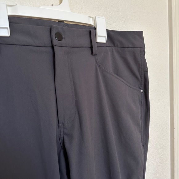 EUC Lululemon Mens ABC Classic-Fit Pant 30" Inseam Dark Gray 4 pockets Sz 38 - Picture 6 of 13